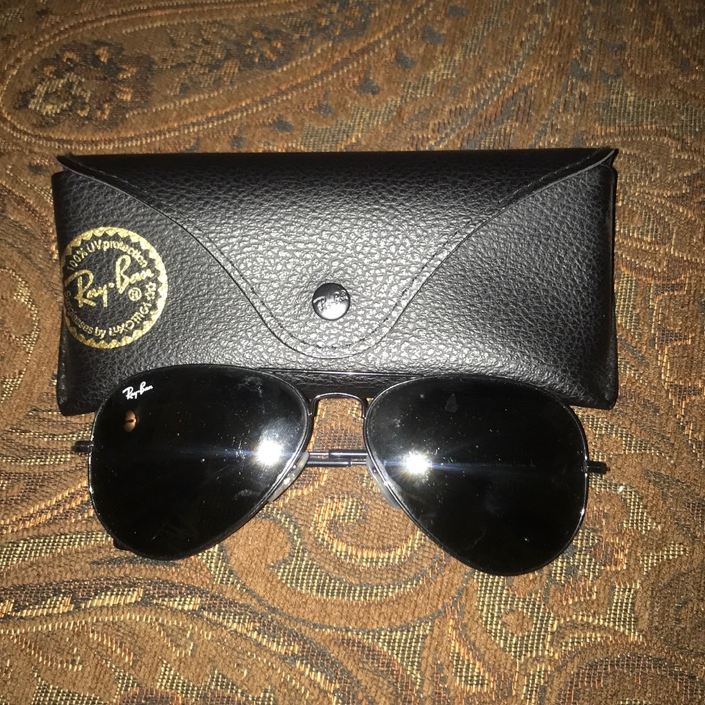 Brand new Ray Bans 💕